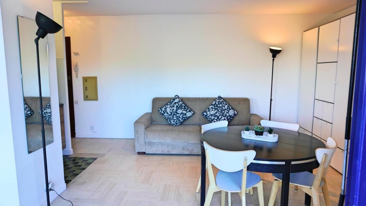 Residence Islette Du Riou Avec Piscine By Palmazur 망들리유 라 나플 외부 사진