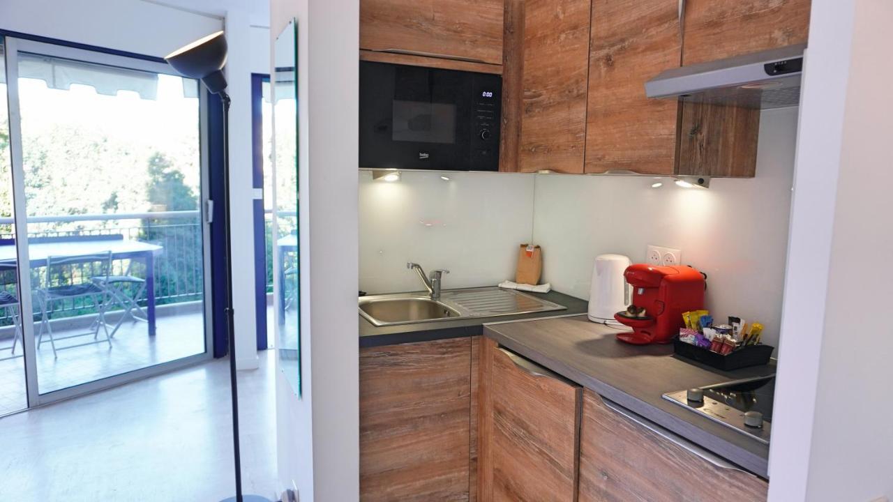 Residence Islette Du Riou Avec Piscine By Palmazur 망들리유 라 나플 외부 사진