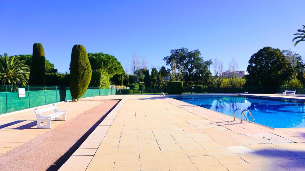 Residence Islette Du Riou Avec Piscine By Palmazur 망들리유 라 나플 외부 사진